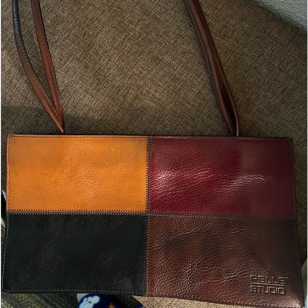 Leather handbag